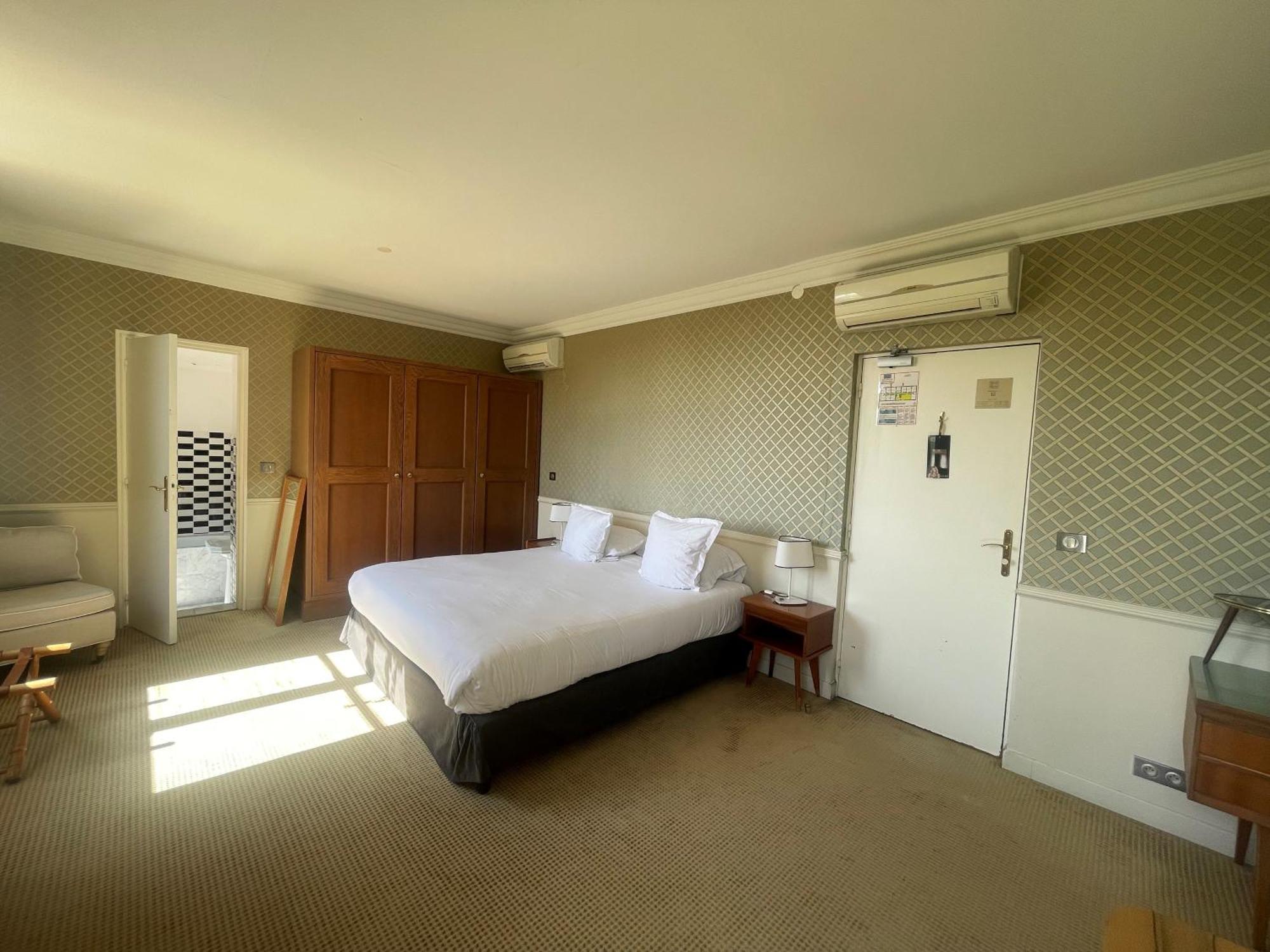 Hotel Ermitage Saint Tropez Bagian luar foto